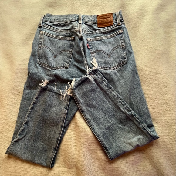 LEVI’S Wedgie Jeans - Picture 7 of 8